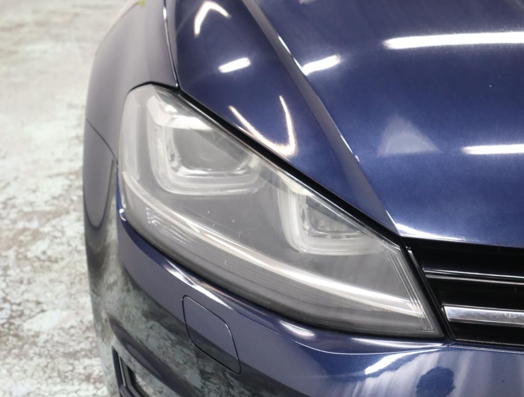 Das Weltauto フォルクスワーゲン認定中古車 Golf Tsi Highline Bluemotion Technology ブルー系 14年 30 639km 1 180 000円